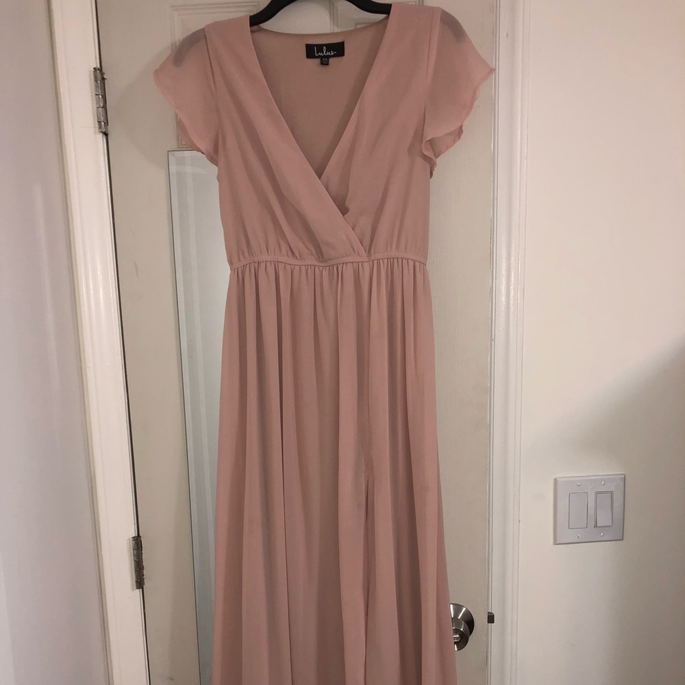 Lulu’s Maxi Blush Dress